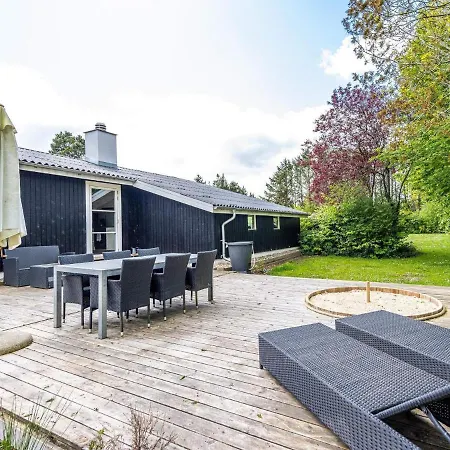 Lxxiii Holiday home *